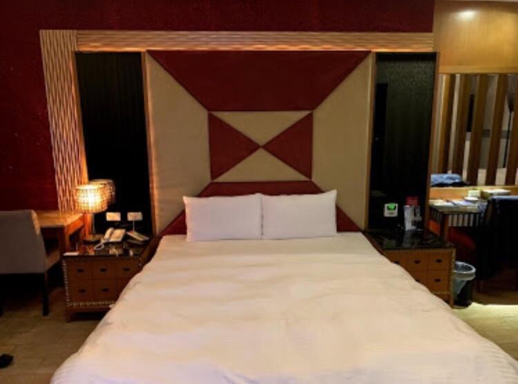 Chateau Motel & Spa Cao Hùng Ngoại thất bức ảnh